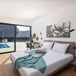 Villa Vivi Rent - Old Olive V