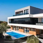 Vivi Rent - Old Olive V Villa Vodnjan